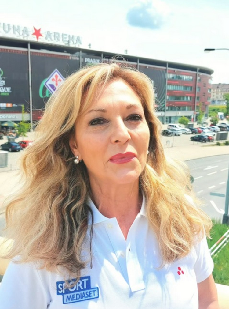 Irma D`Alessandro - Dziennikarz