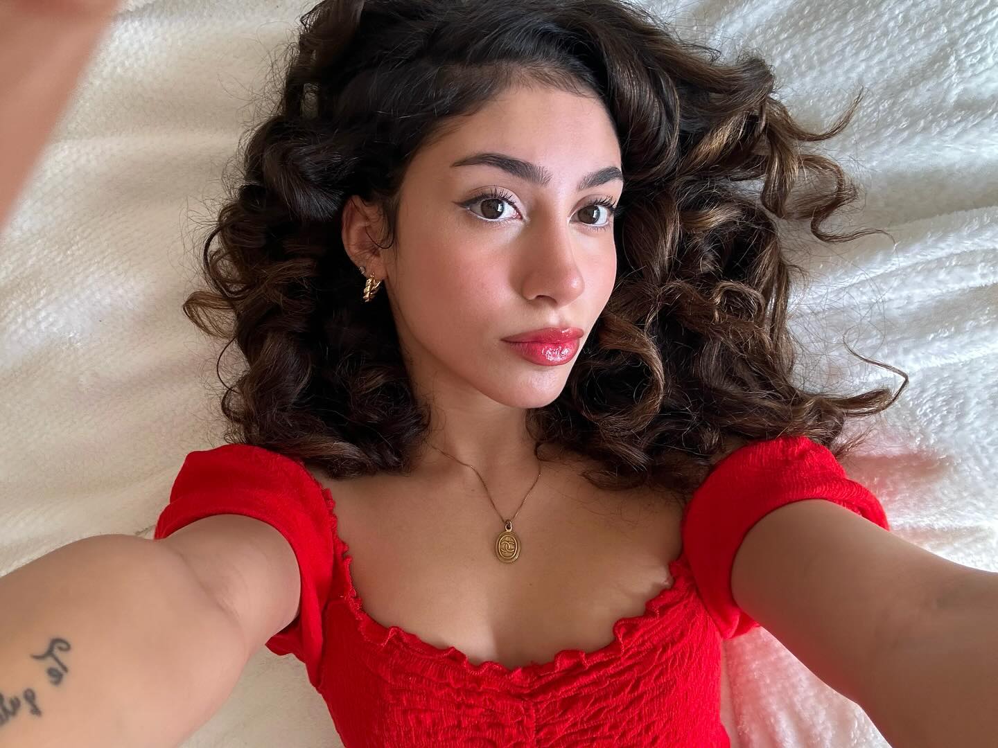 Isabella ferreira sexuality