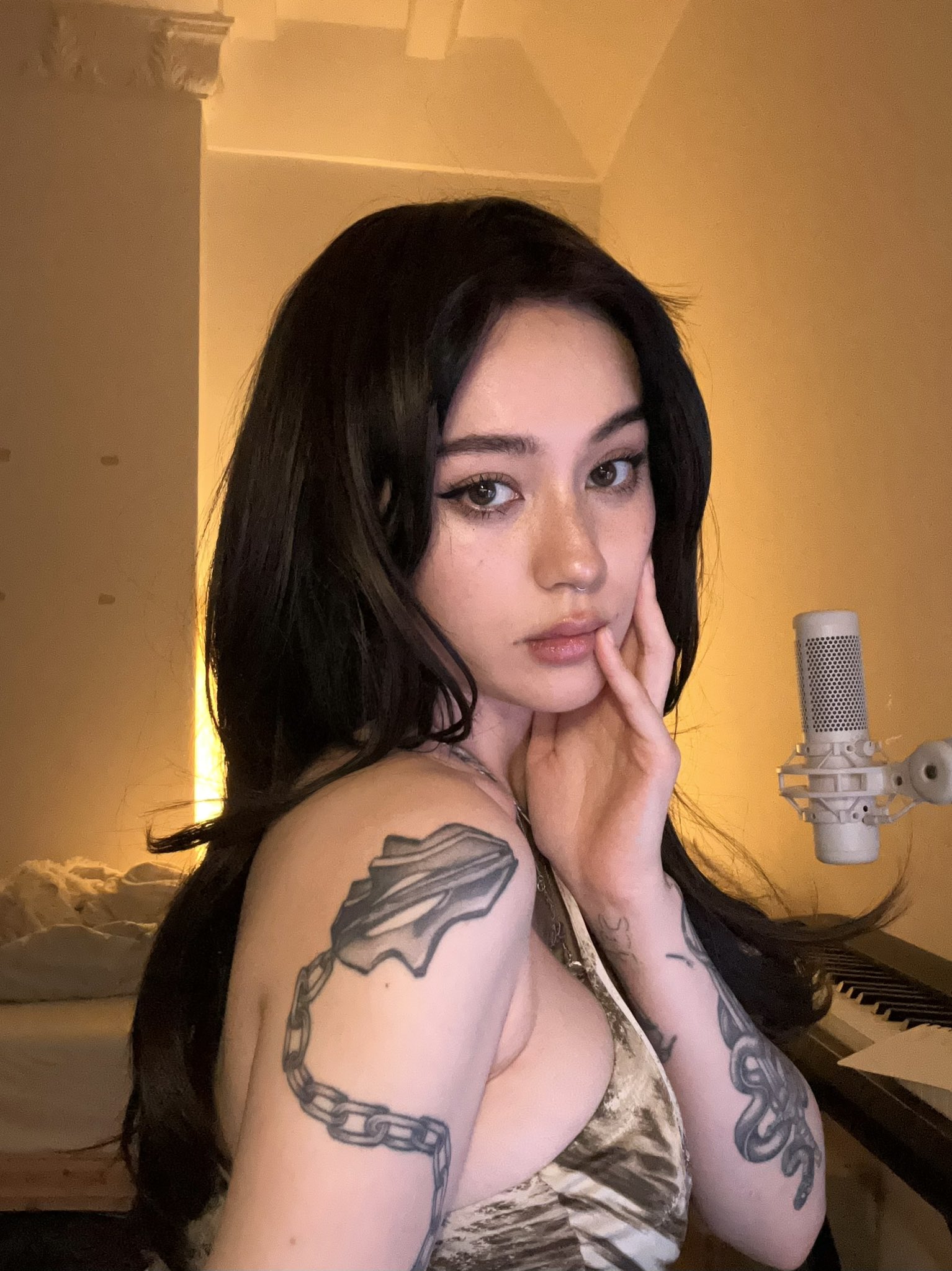 Jadey anh sexy