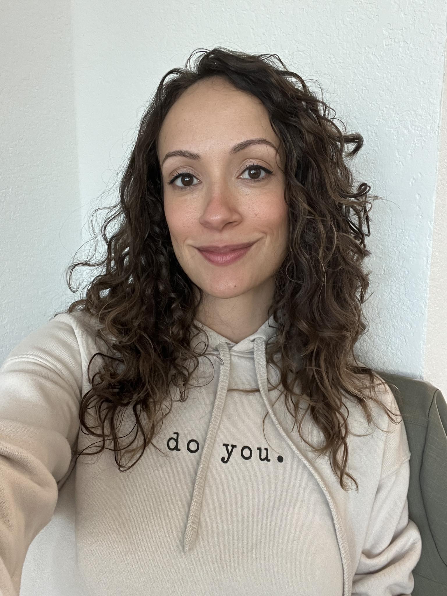 Jennifer Harrison - Free pics, galleries & more at Babepedia