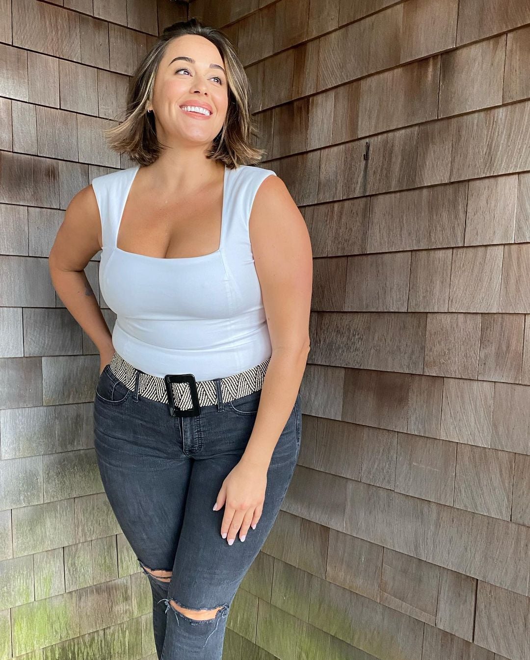 Jennifer Maitland - Free pics, galleries & more at Babepedia