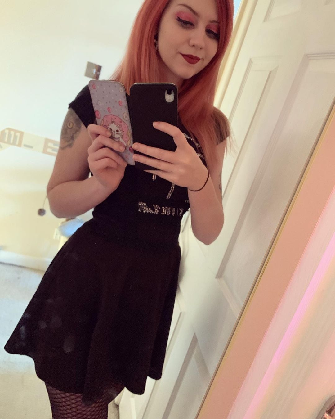 Jess ASMRisAwesome - Free pics, galleries & more at Babepedia