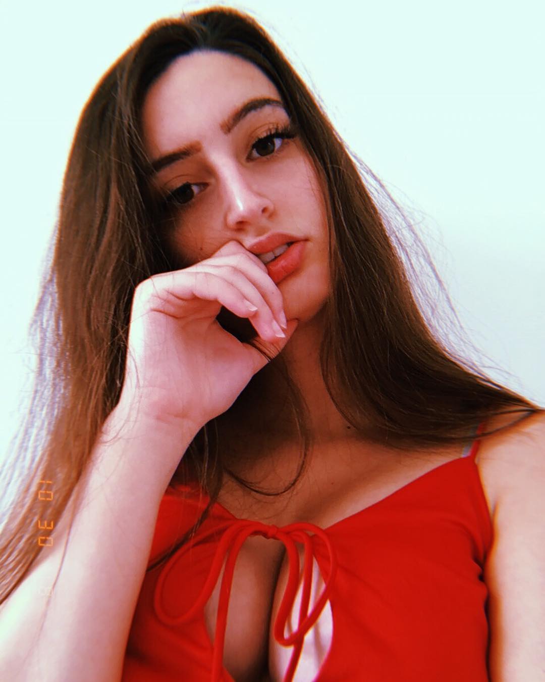 Jessica Marie (YouNow) - Free pics, galleries & more at Babepedia
