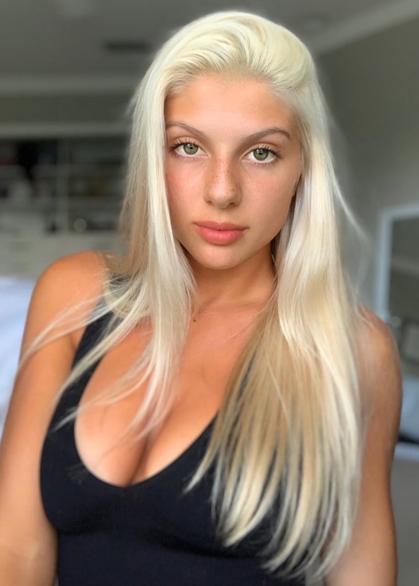 Jordan Lewis - Free pics, galleries & more at Babepedia