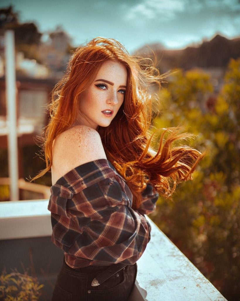 Kaiti Mackenzie - Free pics, galleries & more at Babepedia