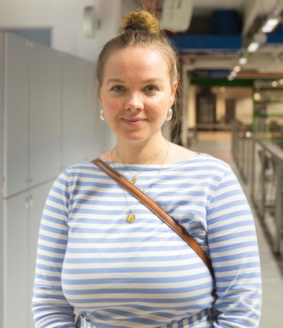 Katri Kulmuni - Free pics, galleries & more at Babepedia