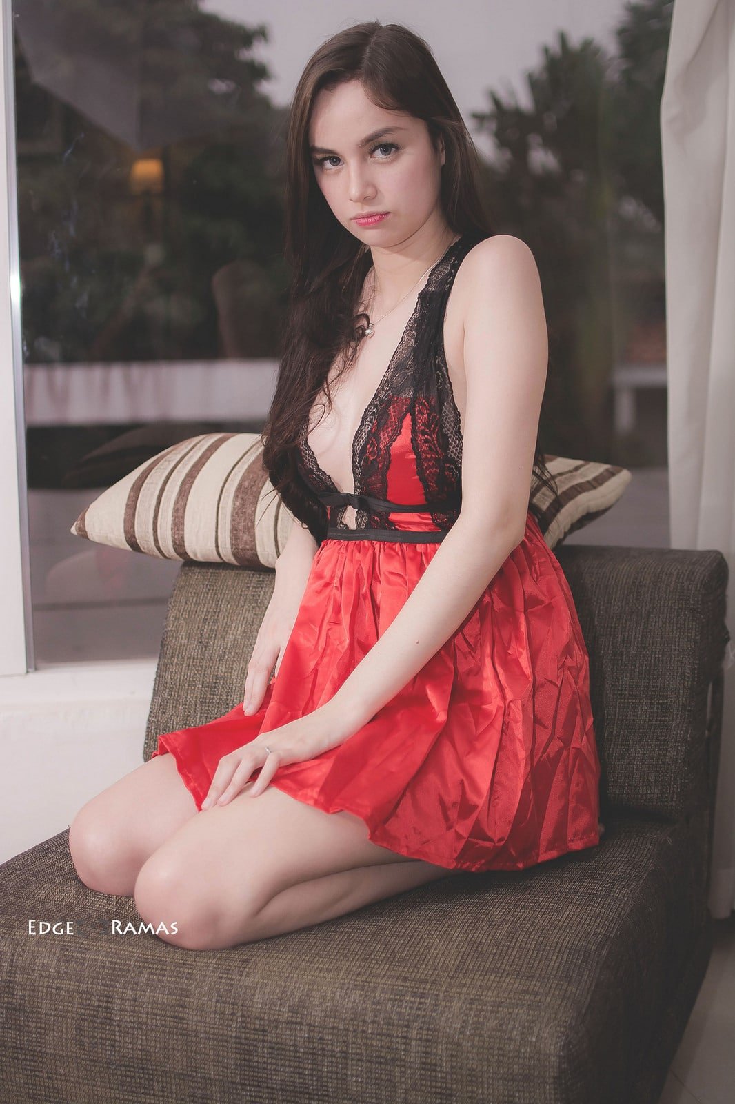 Kim Domingo - Free pics, galleries & more at Babepedia