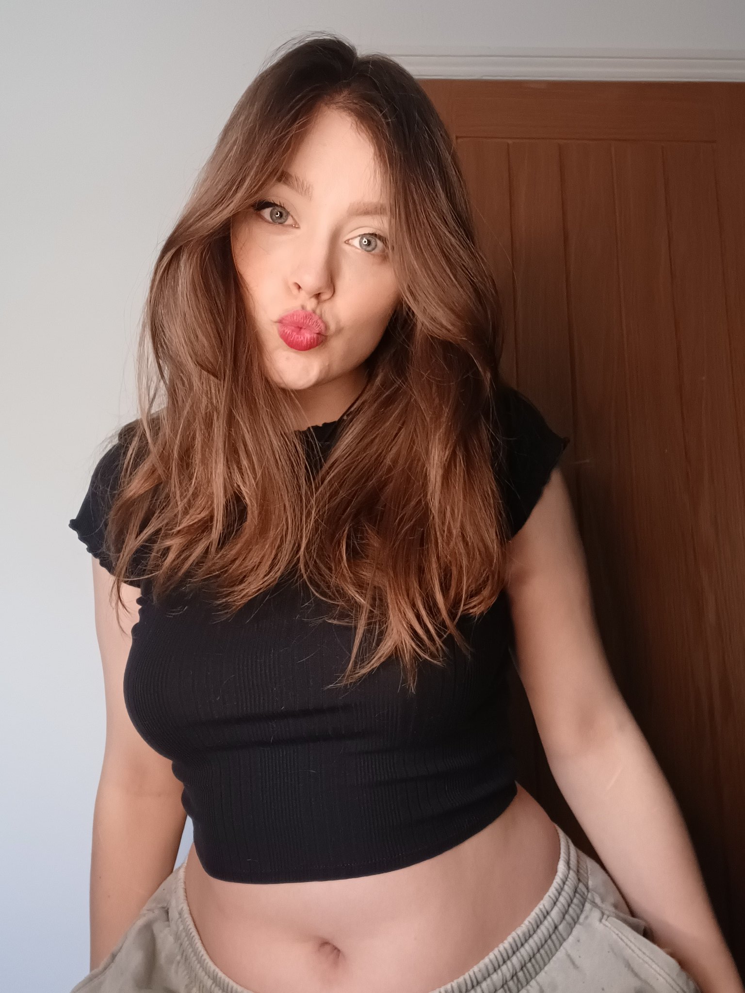 Kitty Cashew - Free nude pics, galleries & more at Babepedia