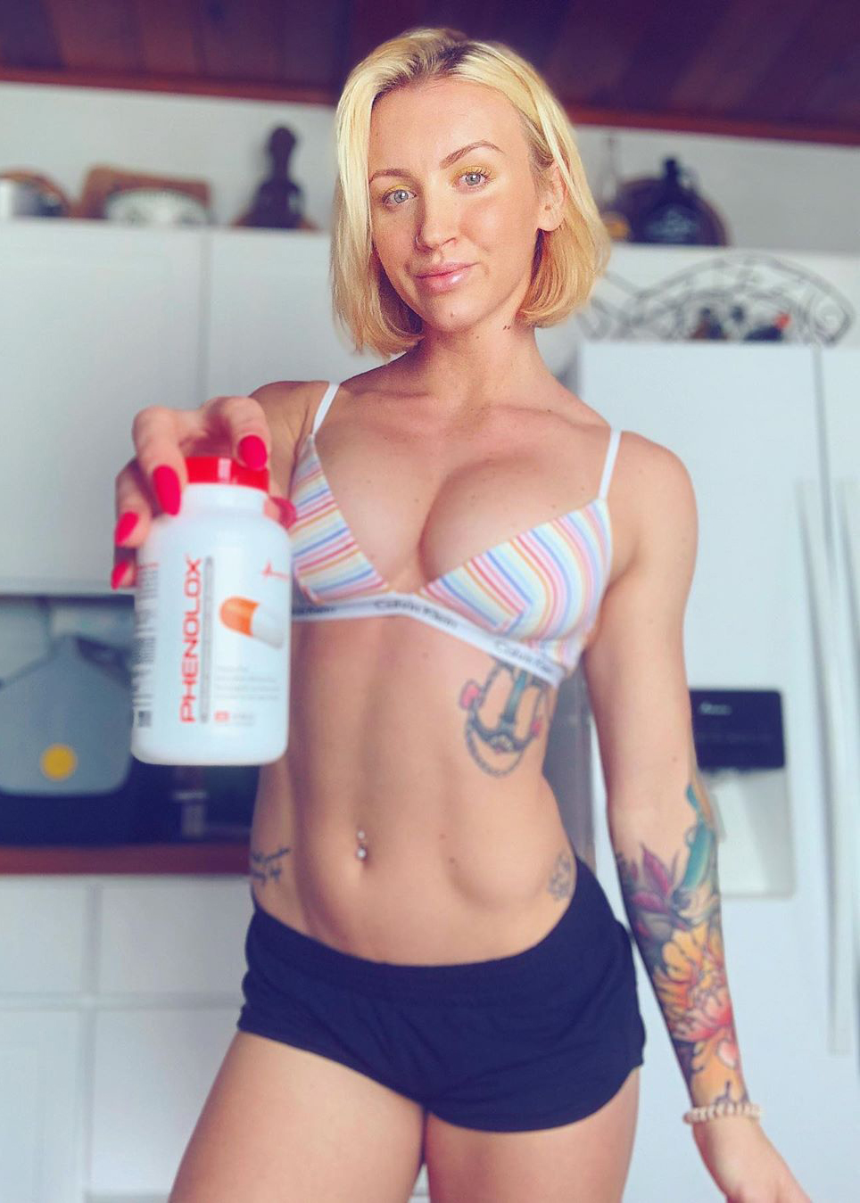 Krista Wharton - Free pics, galleries & more at Babepedia