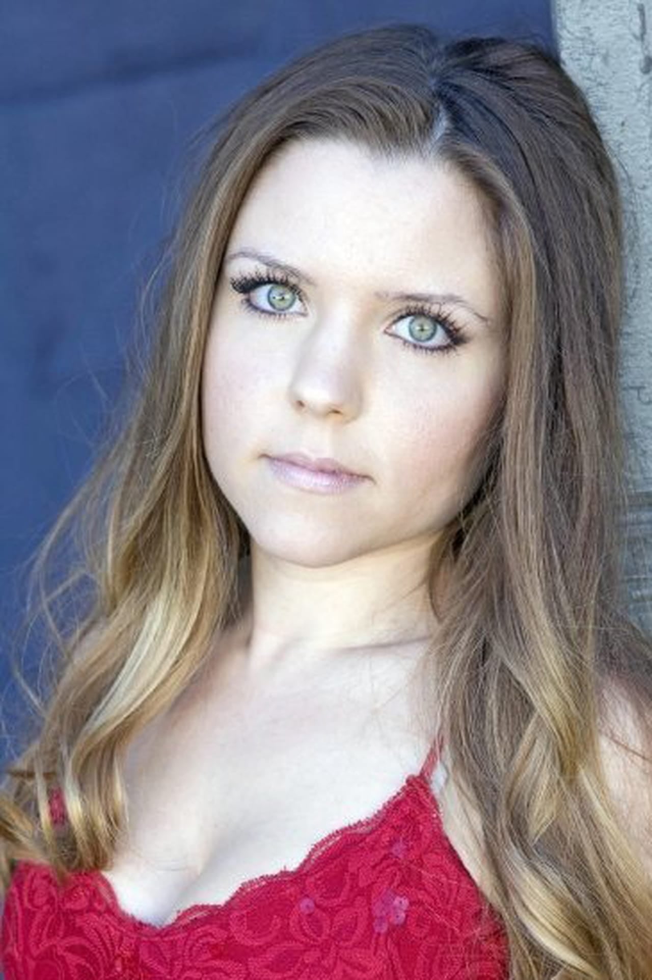 Krystle Mataras - Aktorka, Modelka