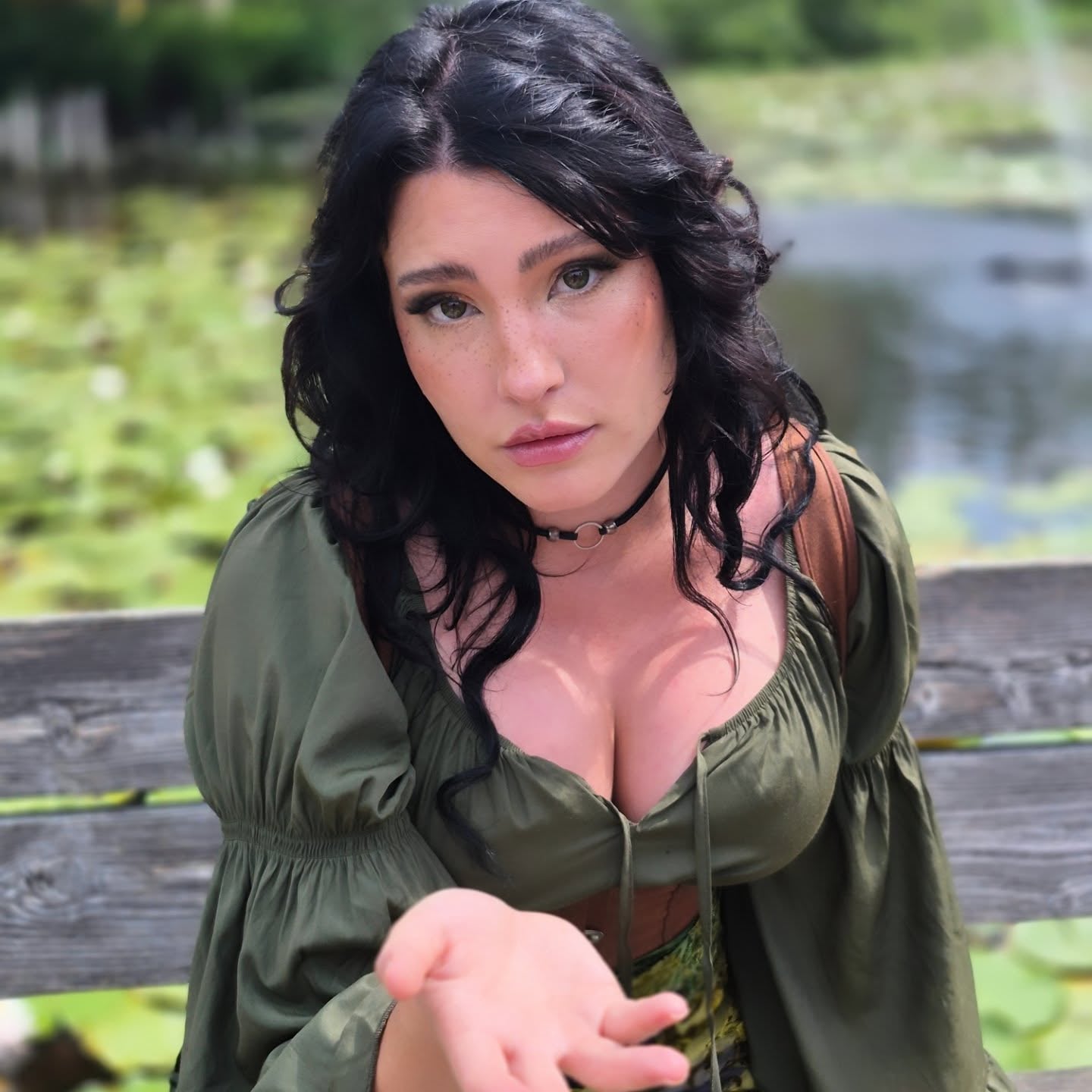 Kyla Turner - Komentator polityczny