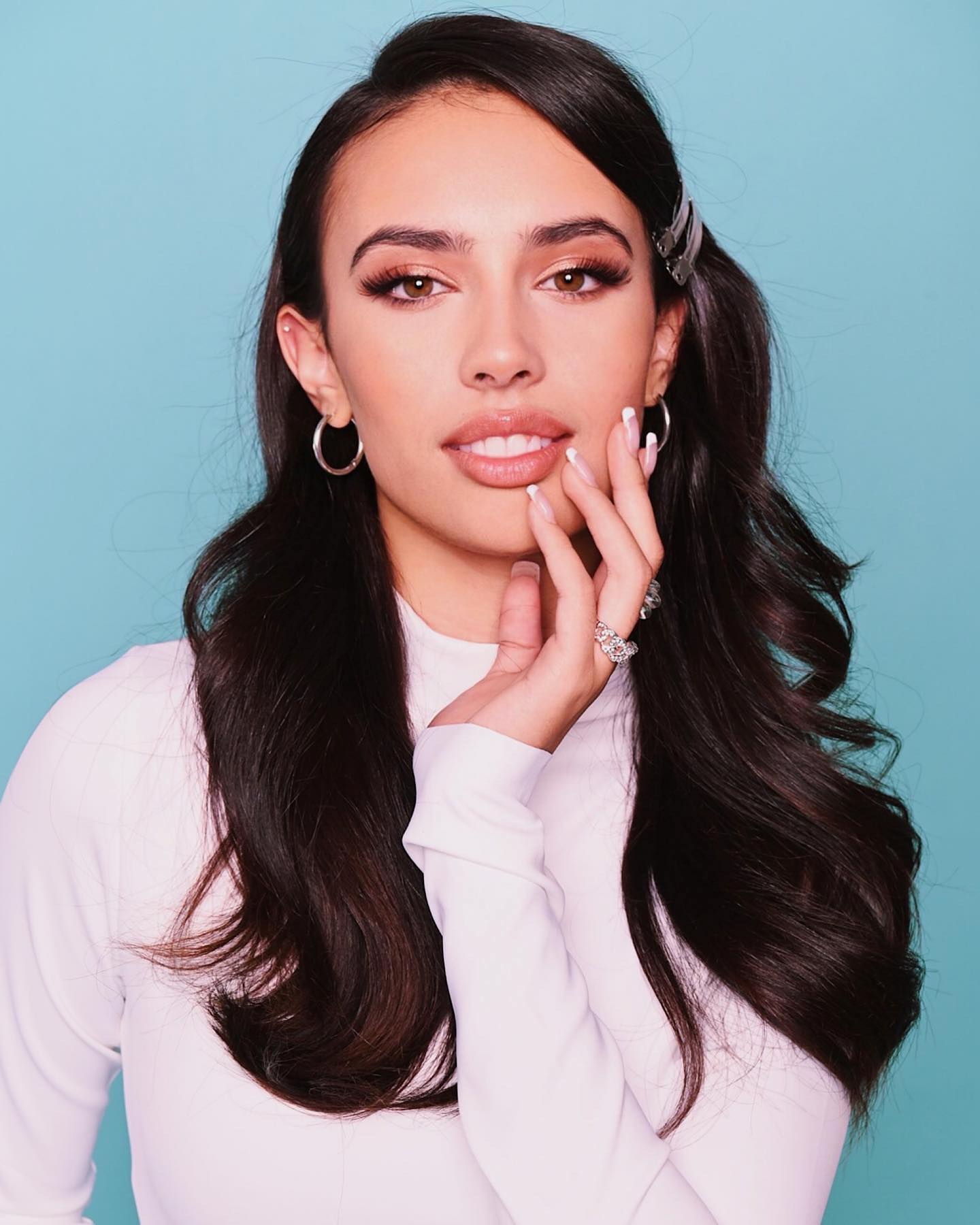 Kylie Cantrall - Free pics, galleries & more at Babepedia