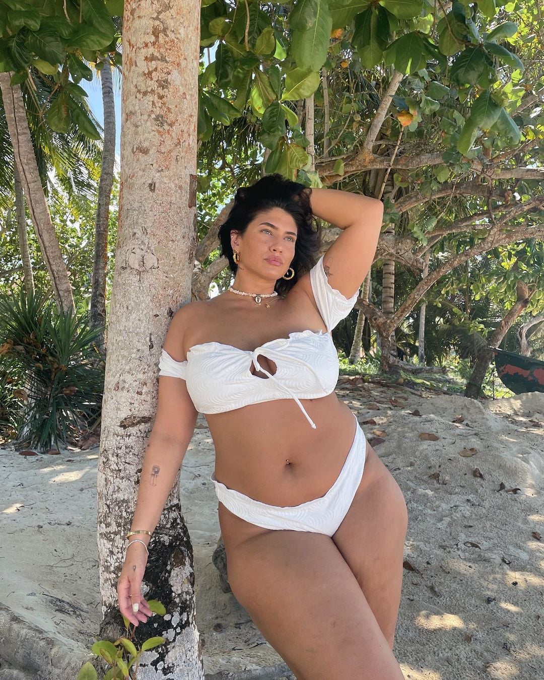 LaTecia Thomas - Free pics, galleries & more at Babepedia