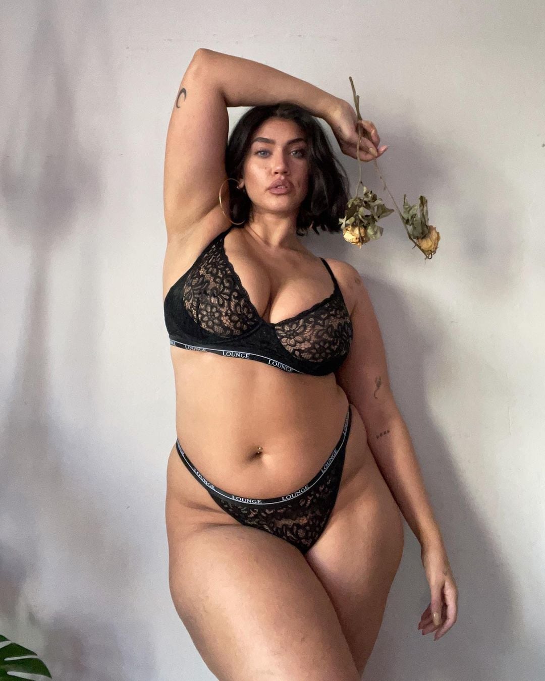 LaTecia Thomas - Free pics, galleries & more at Babepedia