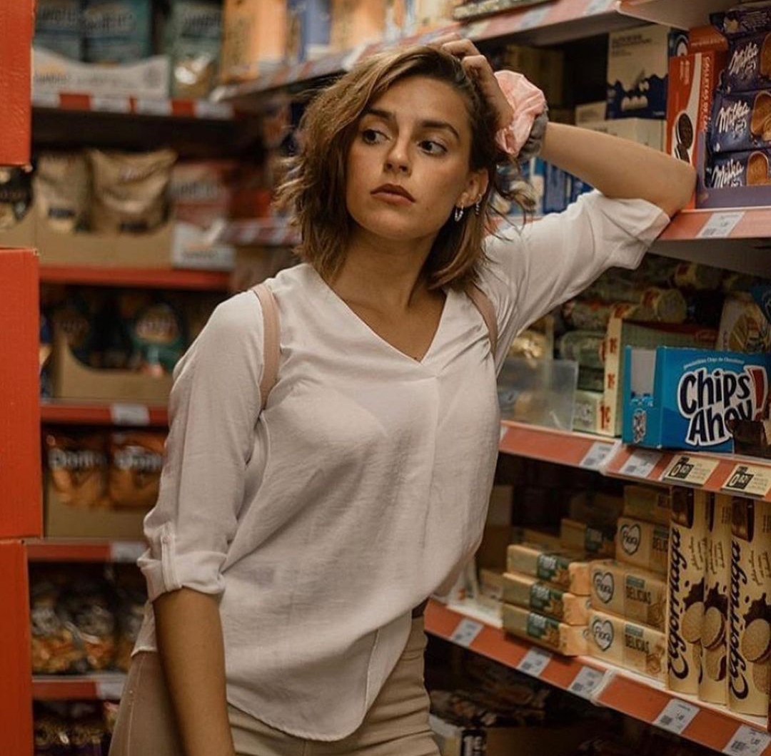 Laia Fontan - Free pics, galleries & more at Babepedia