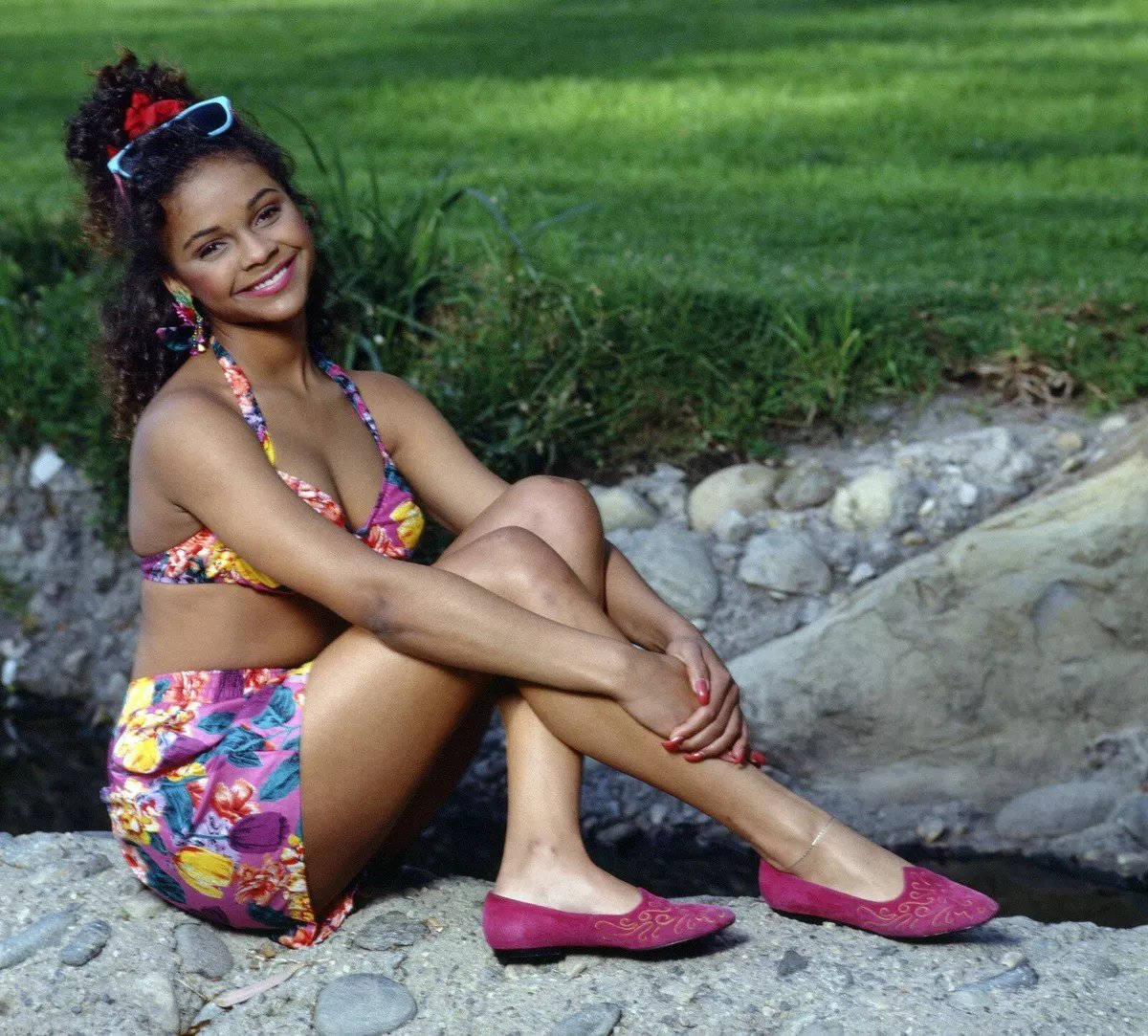 Lark Voorhies - Free pics, galleries & more at Babepedia