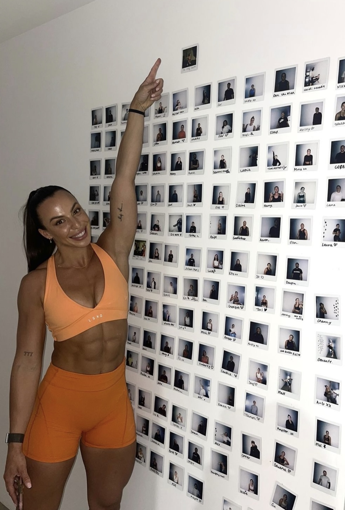 Laura roberts onlyfans