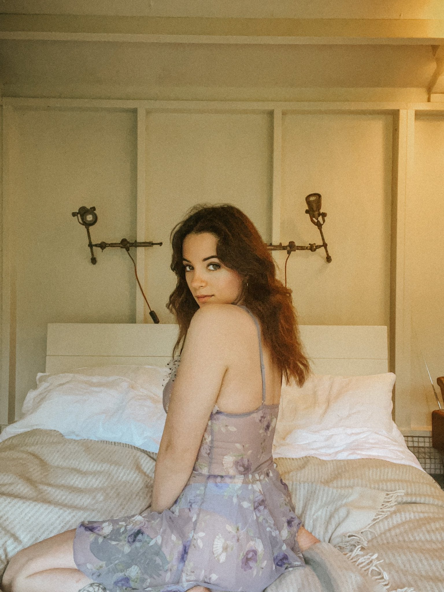 Lauren Kim Ripley - Free pics, galleries & more at Babepedia