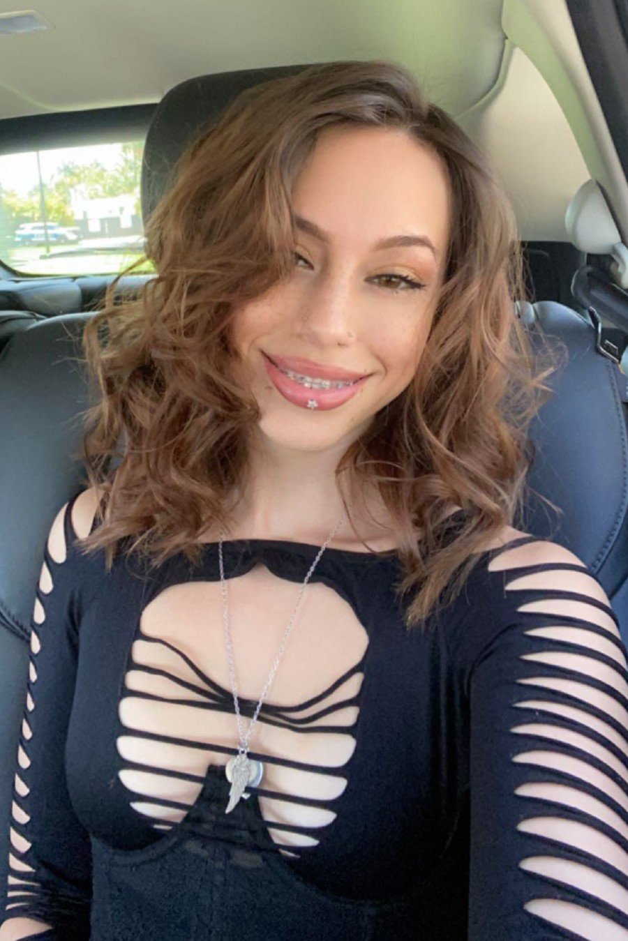 Laya Rae - Free nude pics, galleries & more at Babepedia