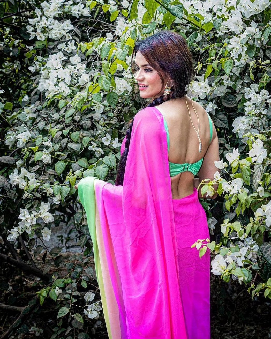 Leena Singh - Free pics, galleries & more at Babepedia