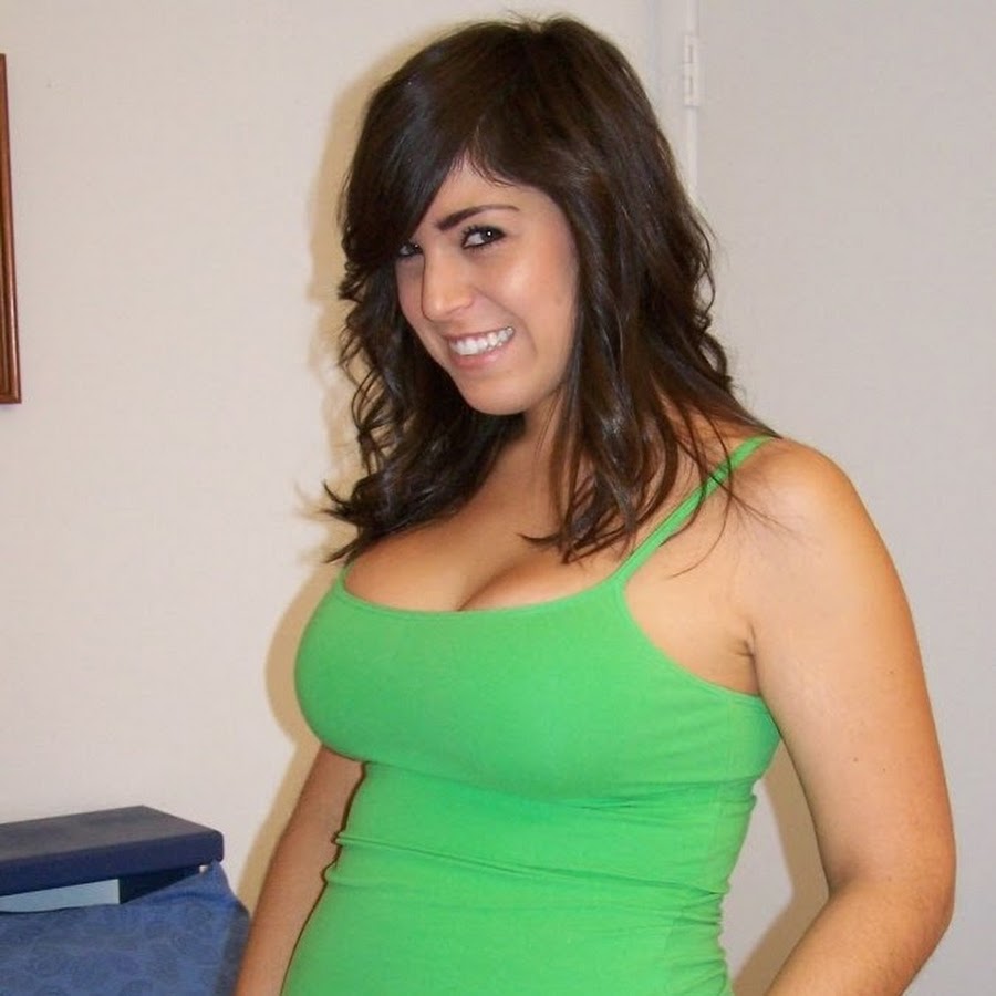 Leigh Dennis - Free nude pics, galleries & more at Babepedia