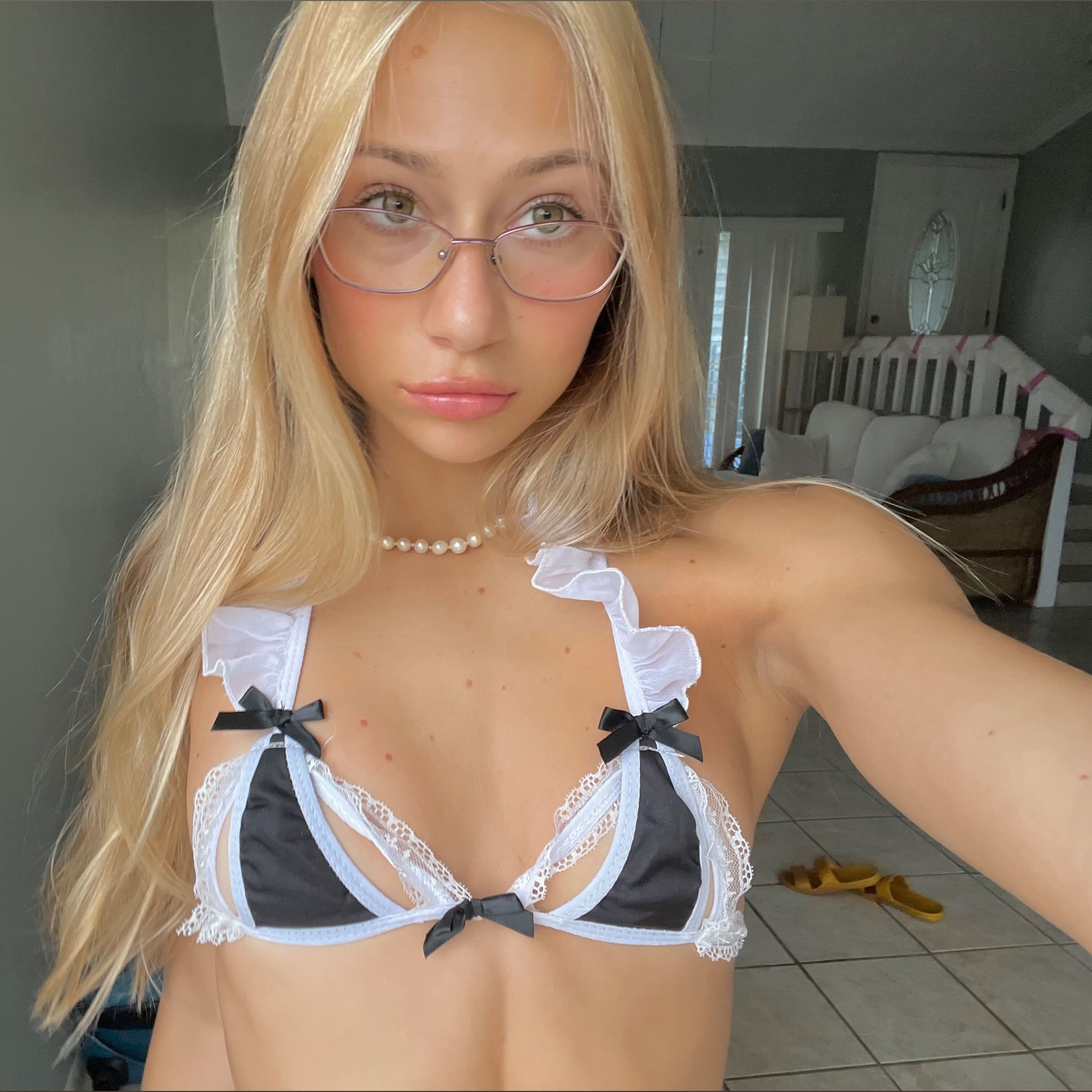 Leila Faler - Free pics, galleries & more at Babepedia