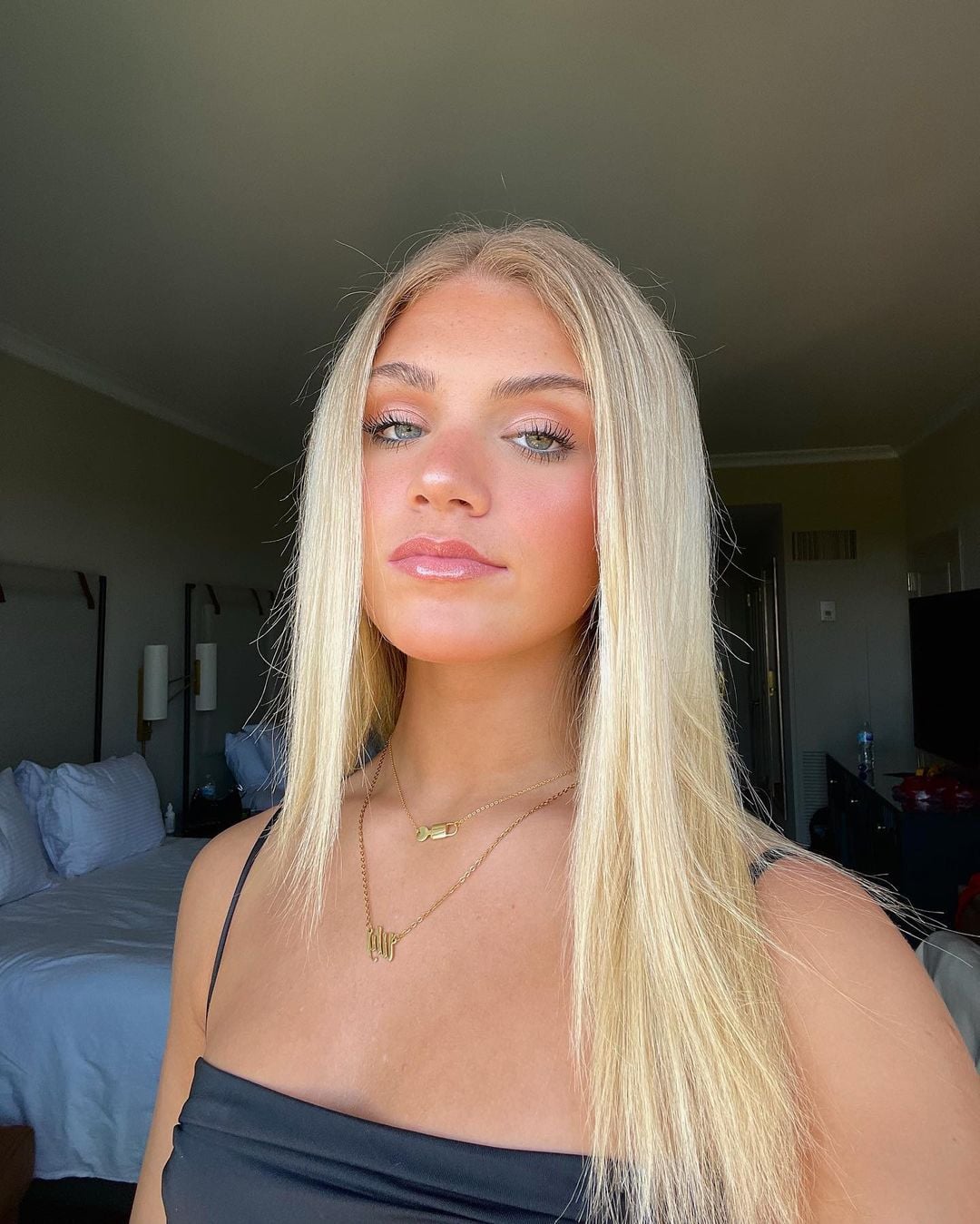 Lily Garofalo - Free pics, galleries & more at Babepedia