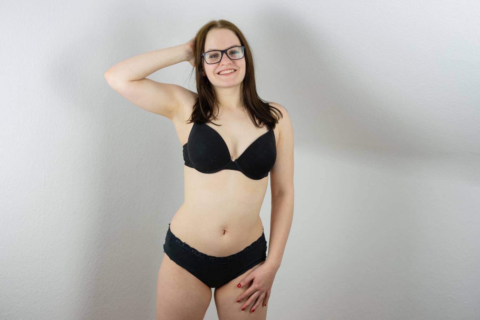 Lina Klein - Free nude pics, galleries & more at Babepedia