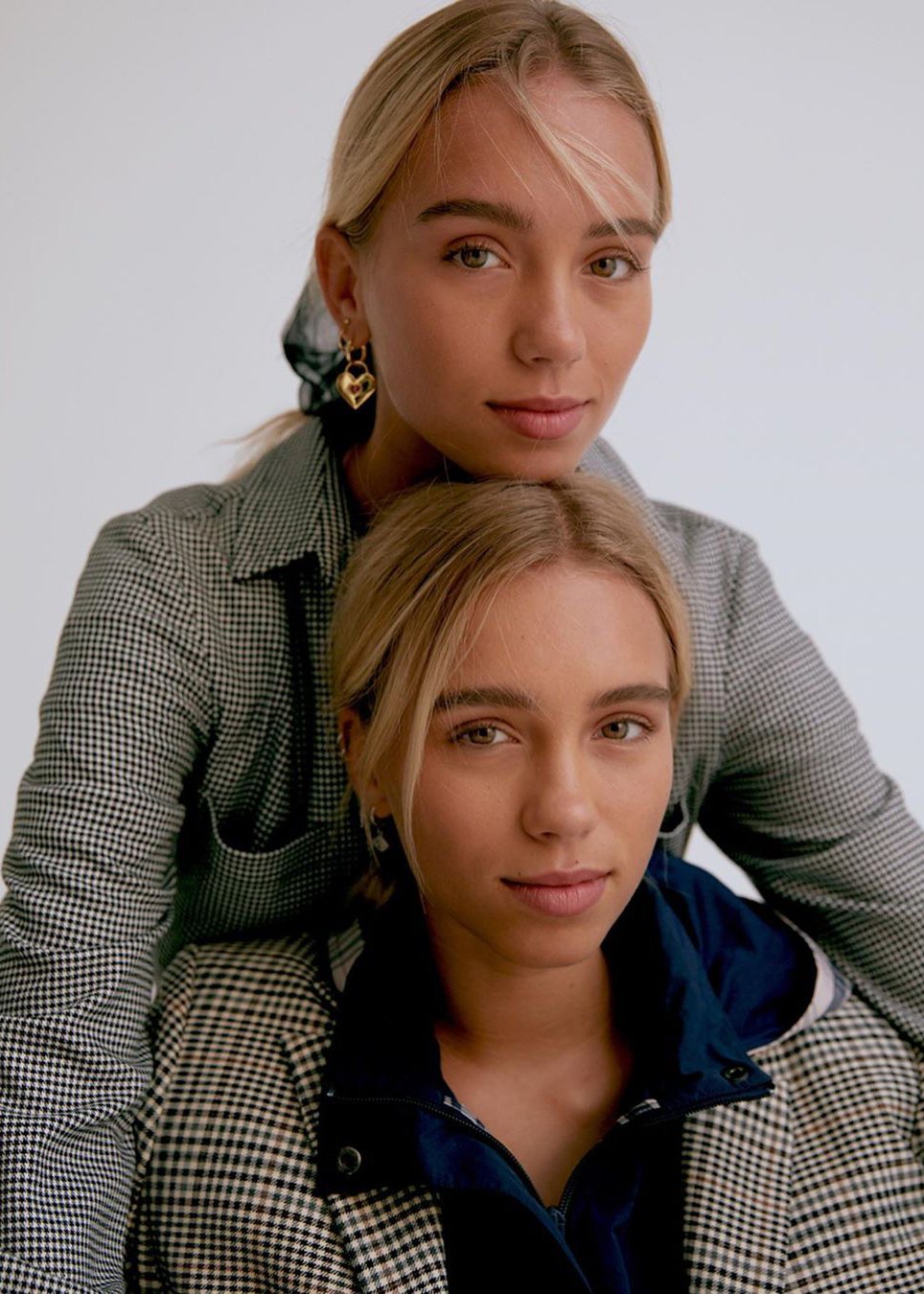 Lisa And Lena - Free pics, galleries & more at Babepedia