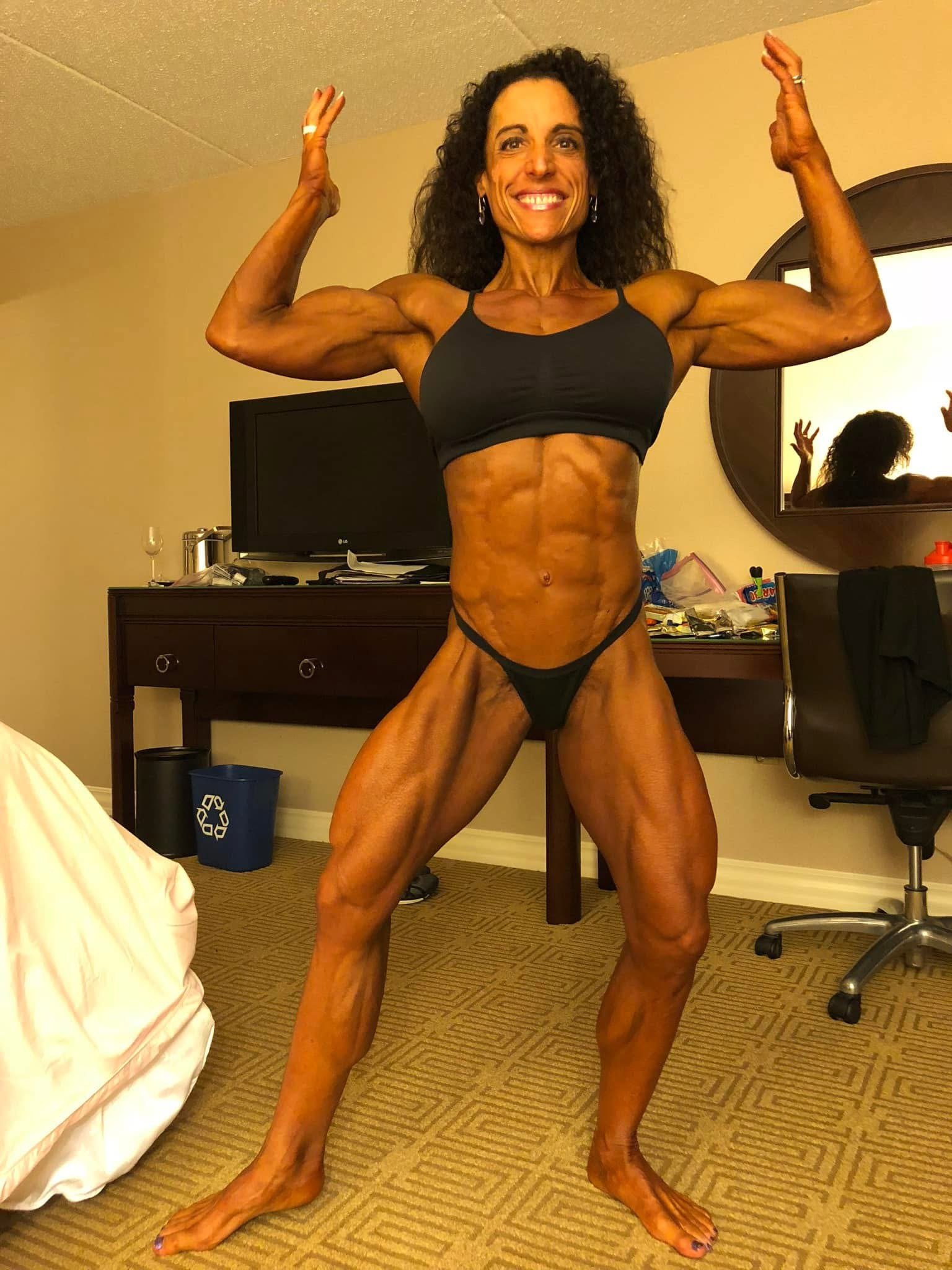 Lisa Ward (Fitness) - Free nude pics, galleries & more at Babepedia