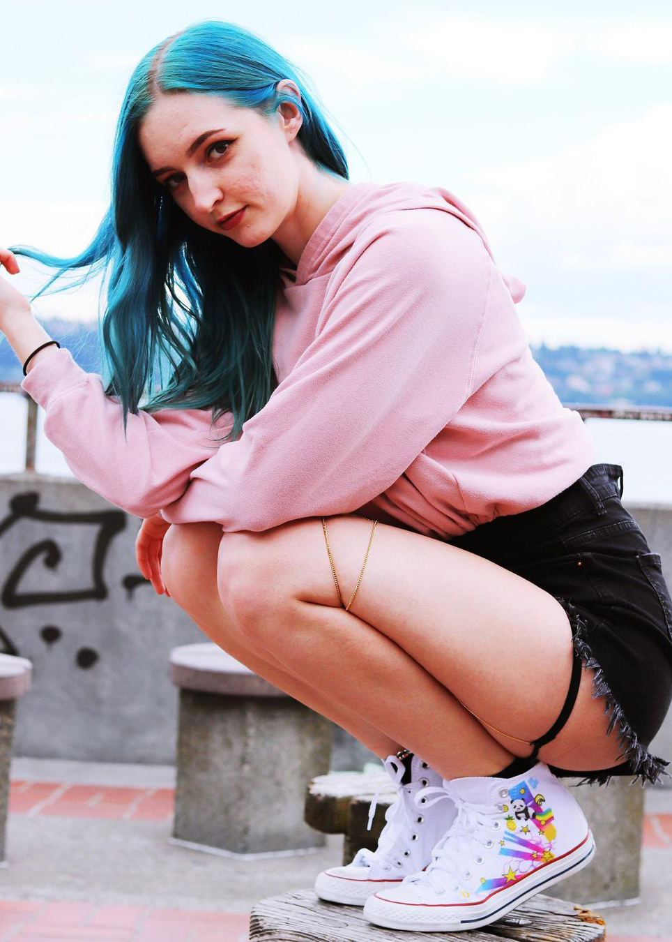 Littlesiha - Free pics, galleries & more at Babepedia