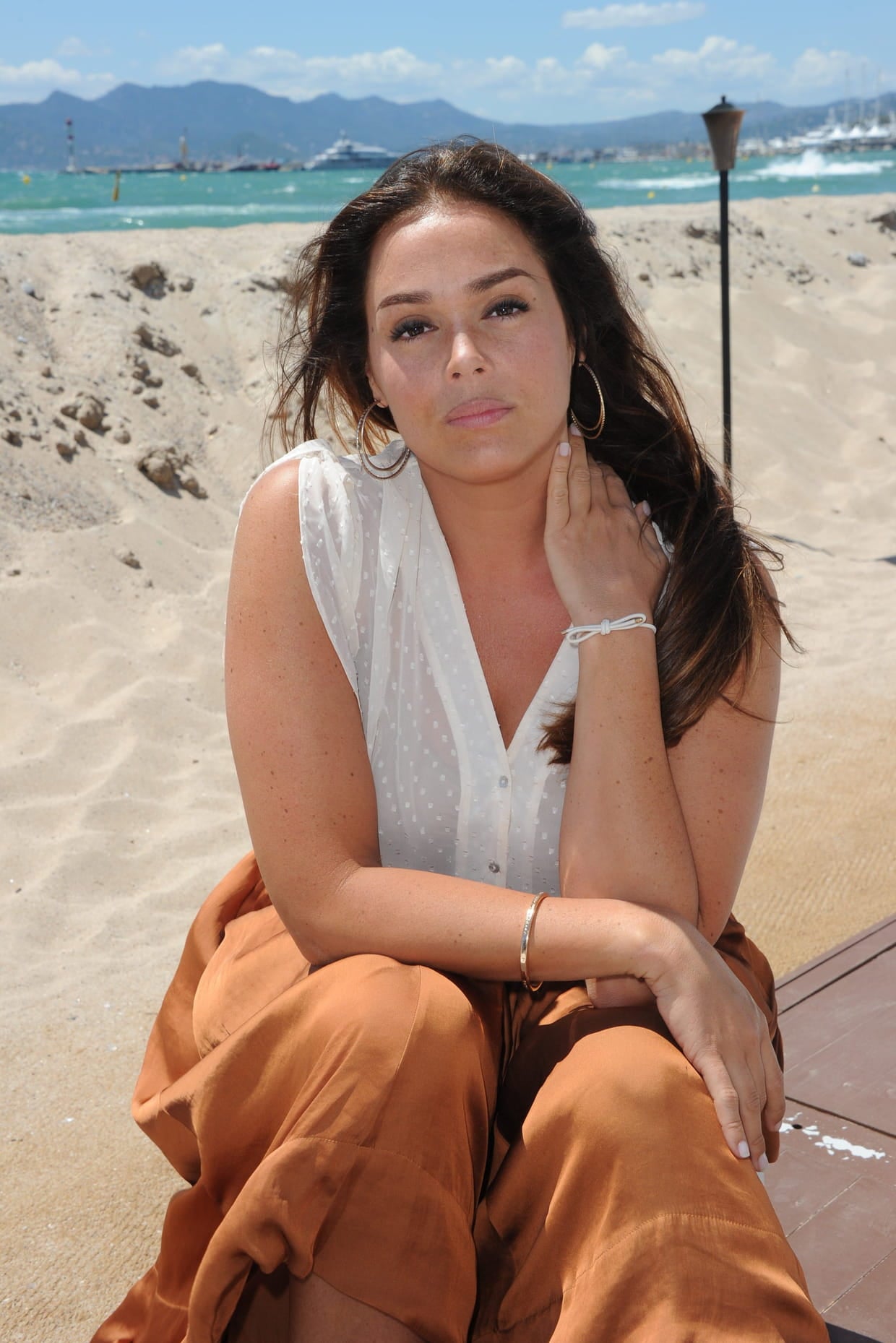 Lola Dewaere - Free pics, galleries \u0026 more at Babepedia