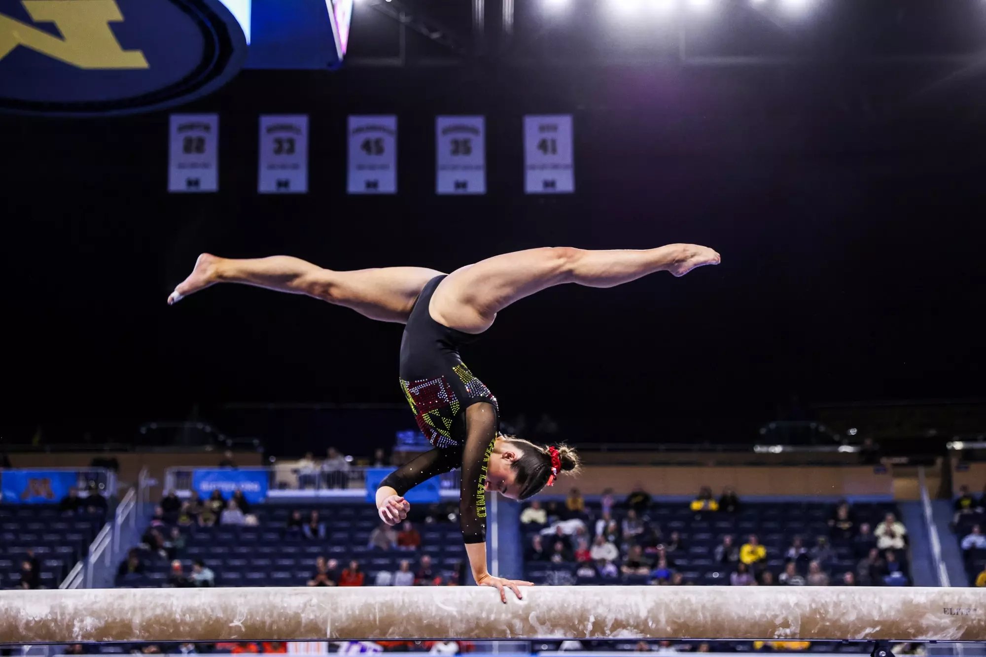 Maddie Komoroski - Sportsmenka: gimnastyczka