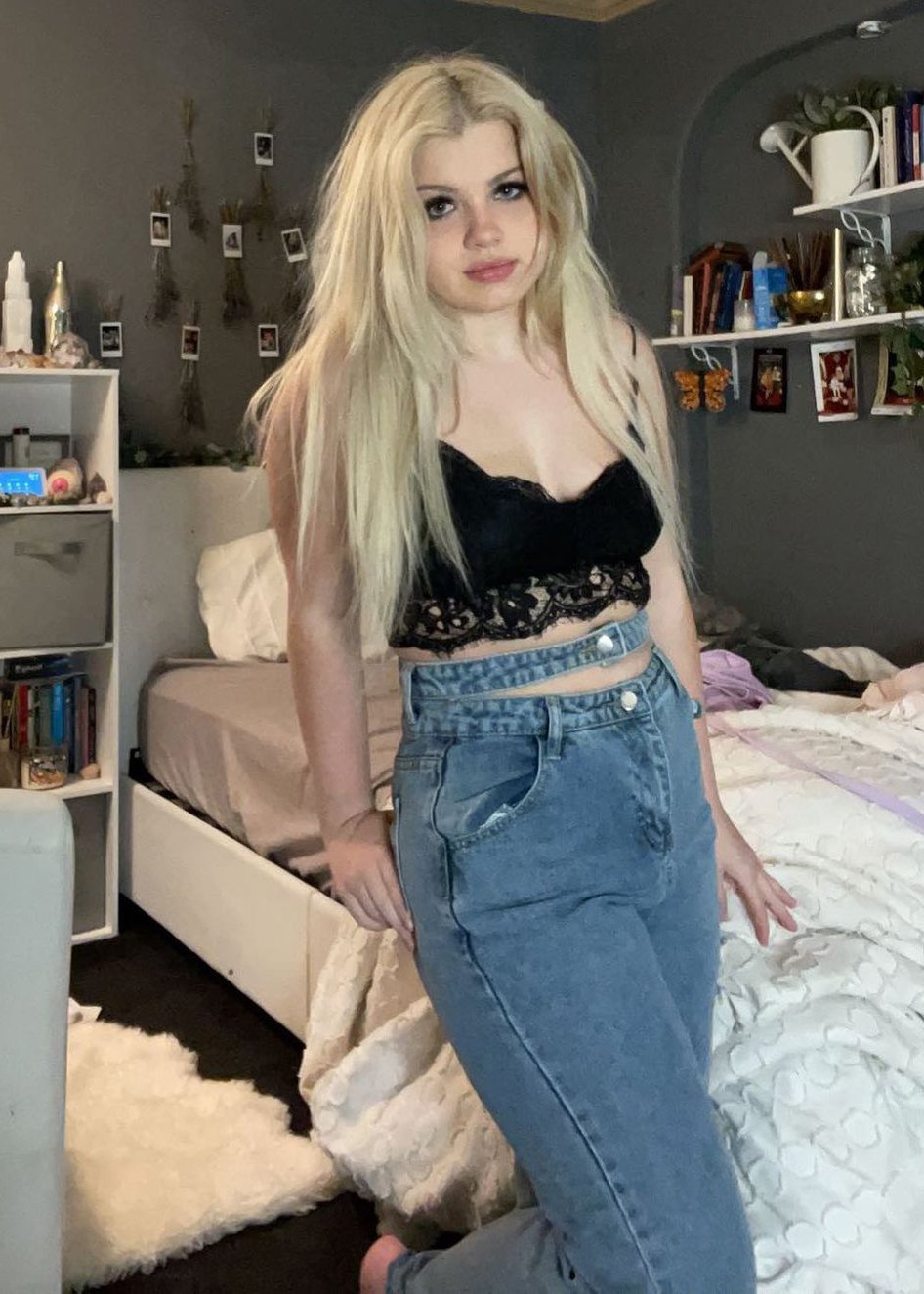 Maddie Lambert - Free pics, galleries & more at Babepedia