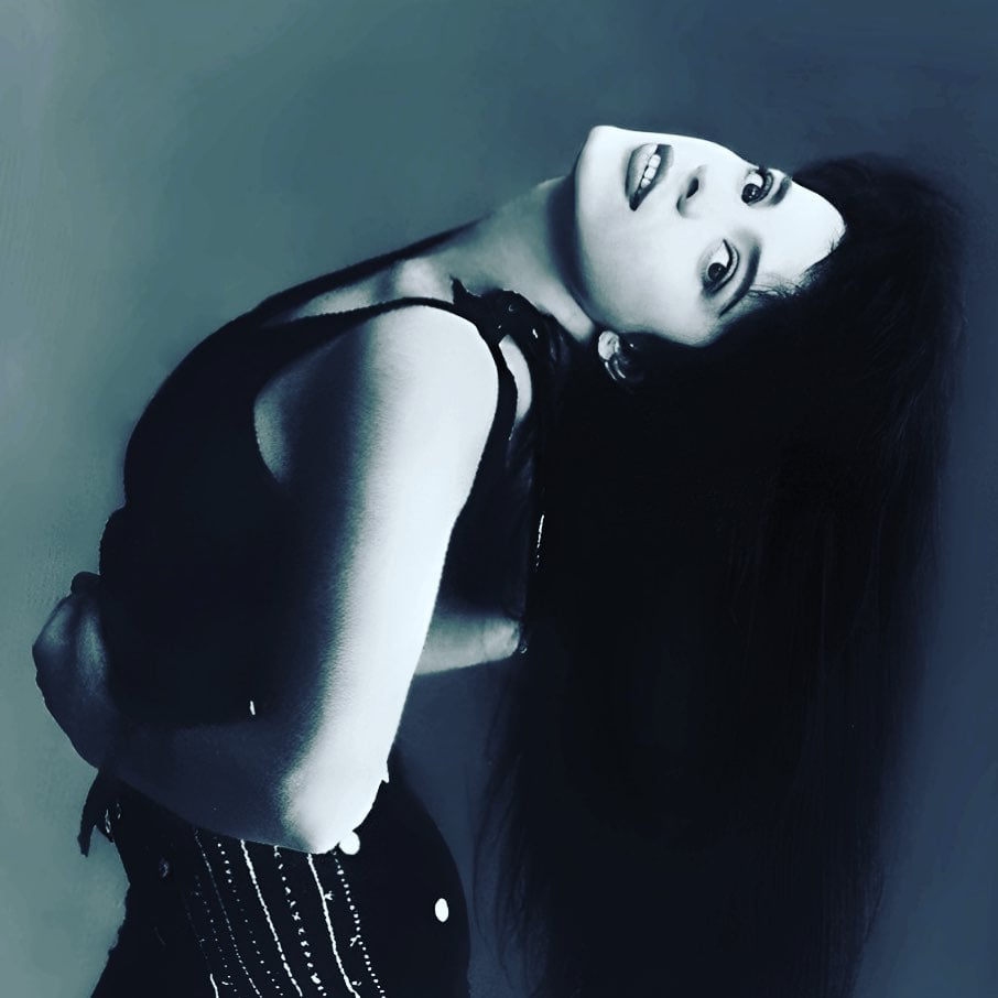 Mara Maravilha - Free pics, galleries & more at Babepedia