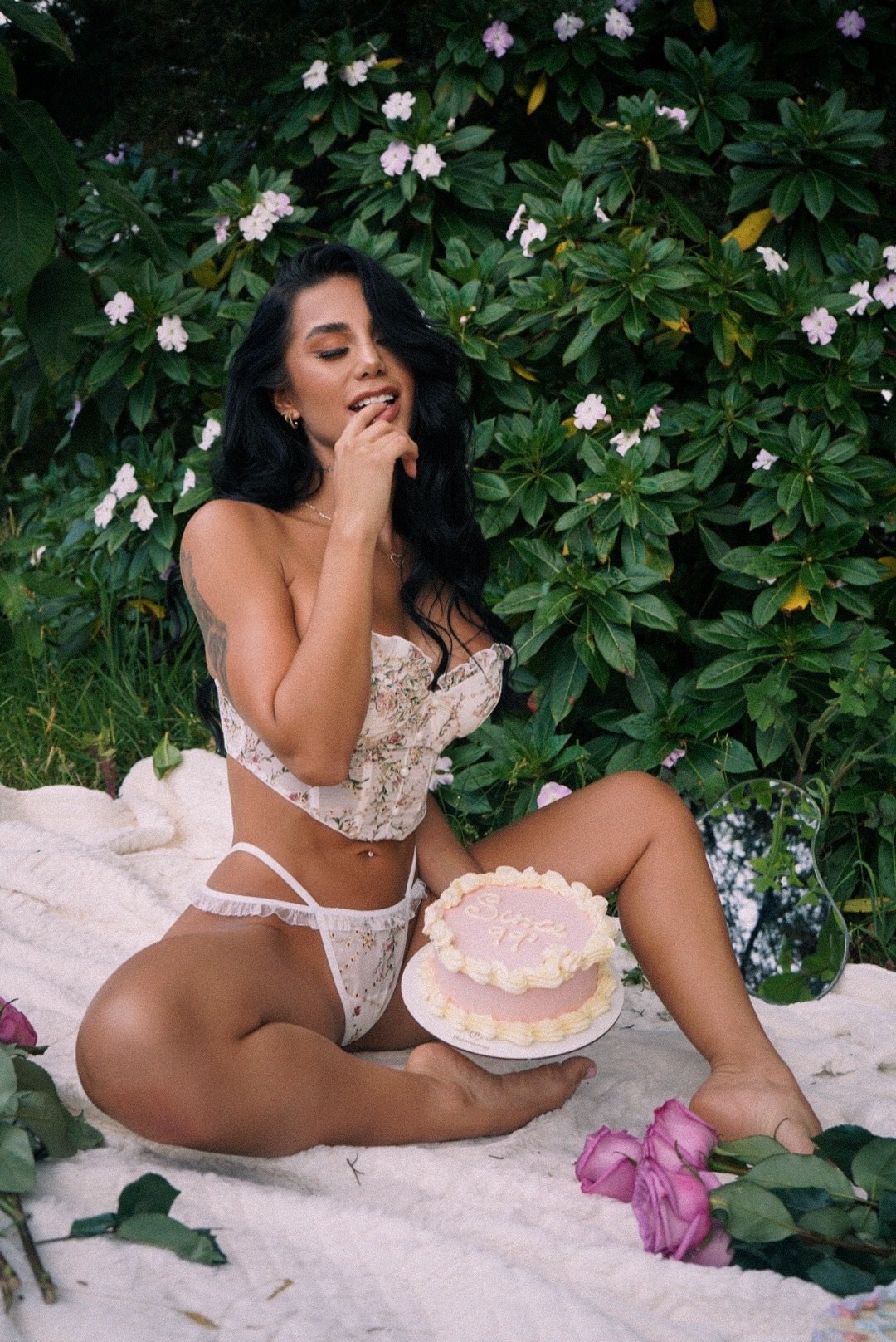Maria Alejandra Quintero - Free nude pics, galleries & more at Babepedia
