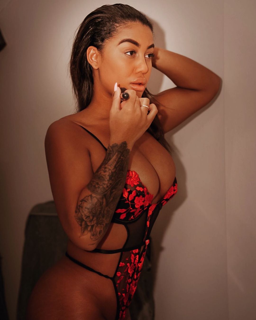 Marlie Lewis - Free pics, galleries & more at Babepedia