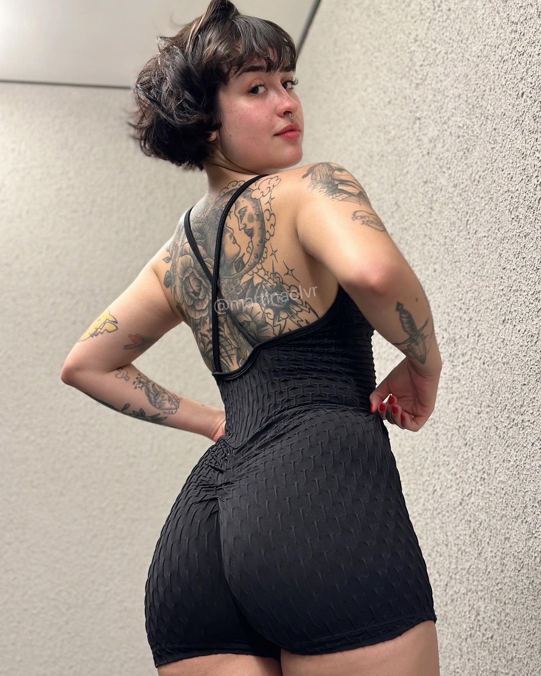 Martina Oliveira - Free pics, galleries & more at Babepedia