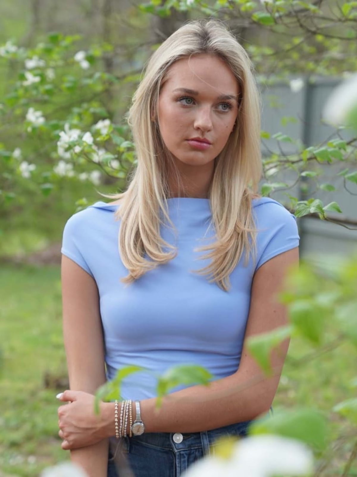 Mary Kate Cornett - Free pics, galleries & more at Babepedia