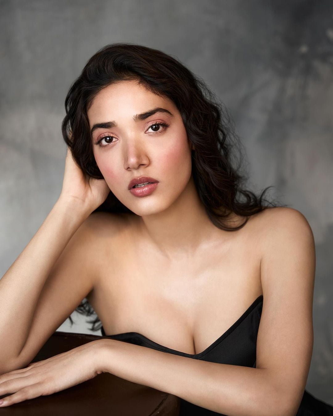 Medha Shankar - Free pics, galleries & more at Babepedia