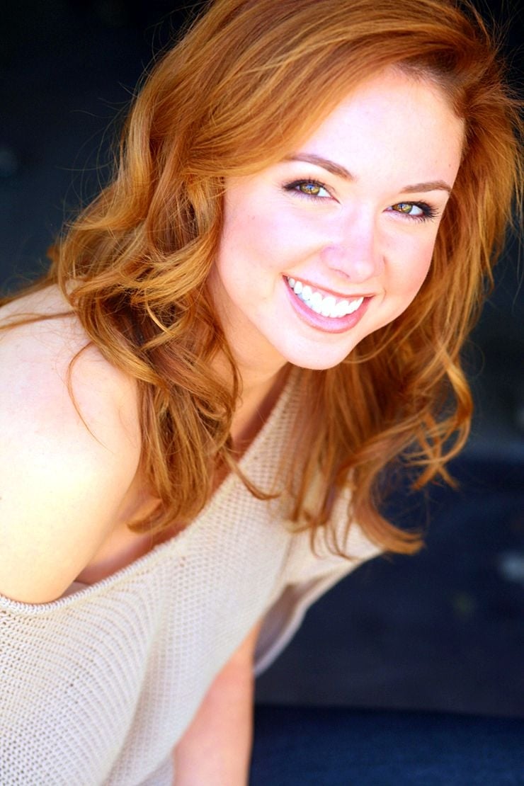 Meg Steedle - Free pics, galleries & more at Babepedia