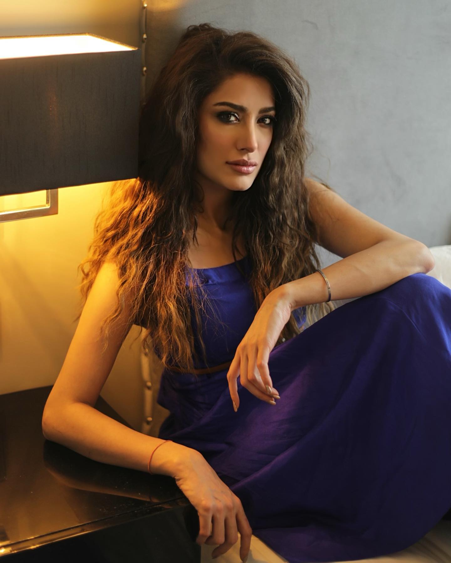 Mehwish Hayat - Free pics, galleries & more at Babepedia