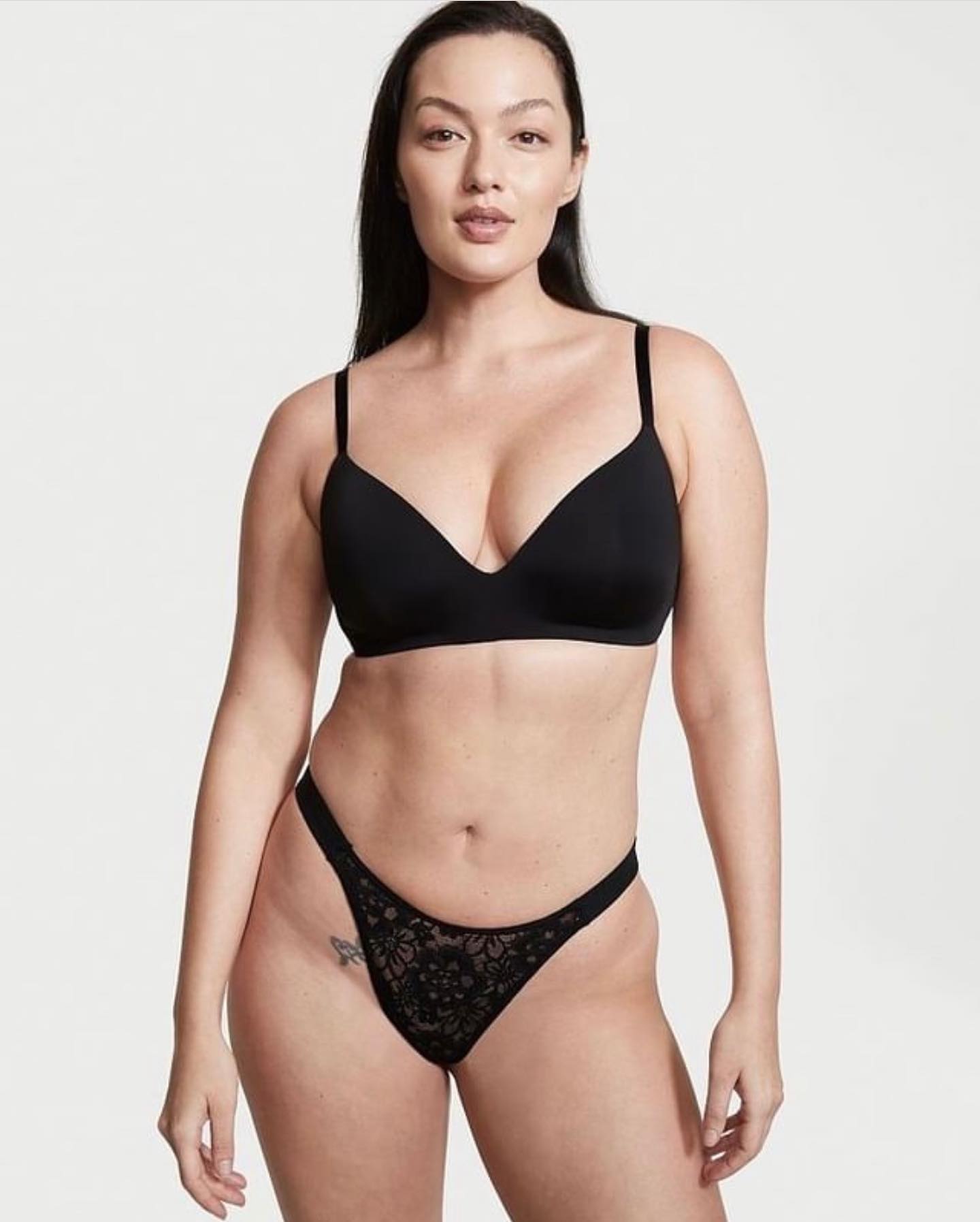 Mia Kang - Free pics, galleries & more at Babepedia