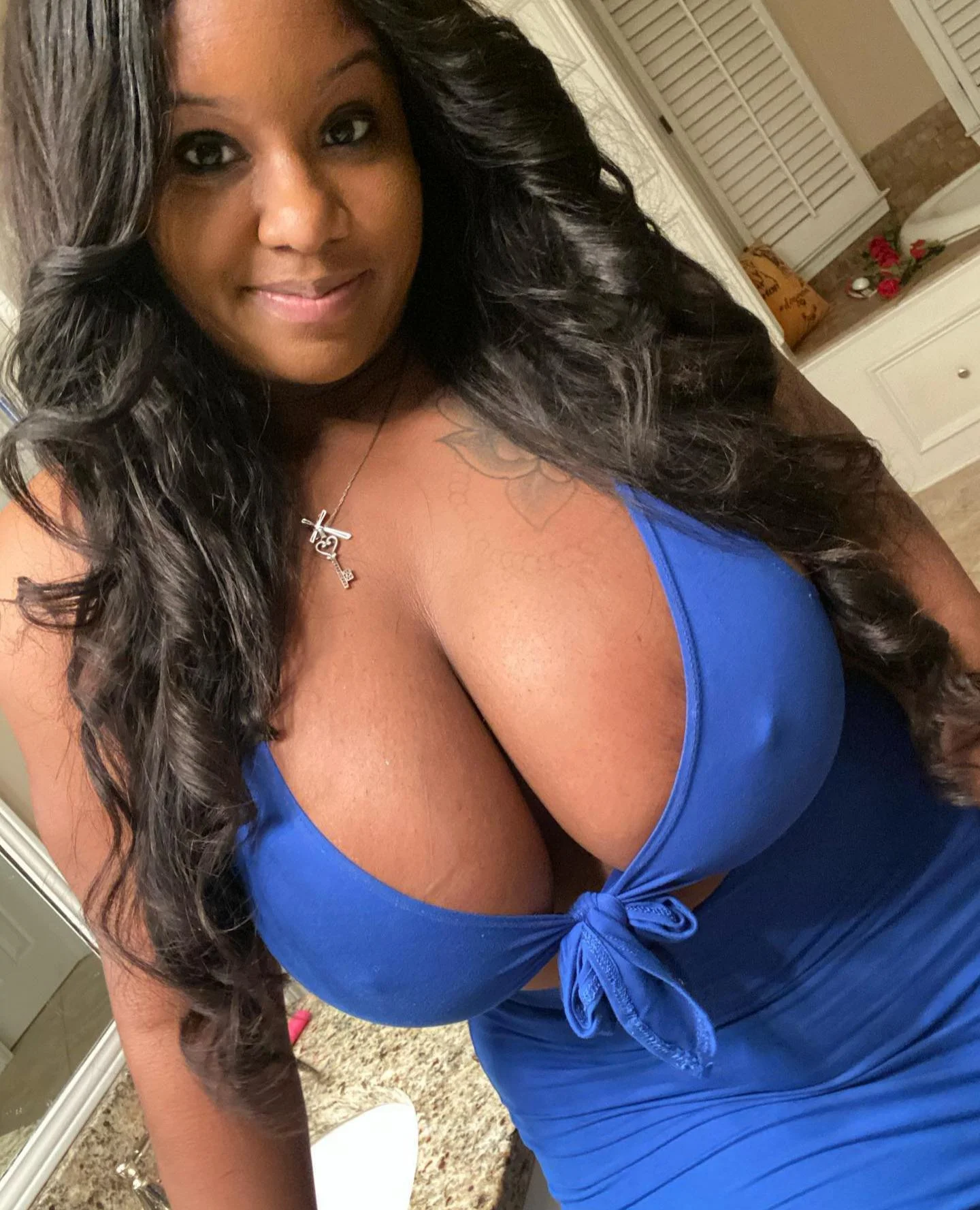Minnie Mars - Free pics, galleries & more at Babepedia