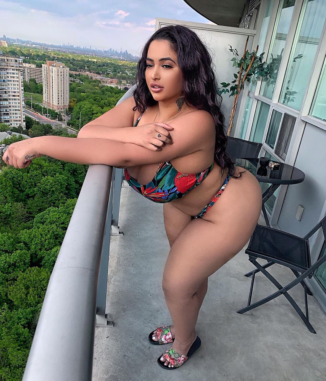 Miss diamond doll weight