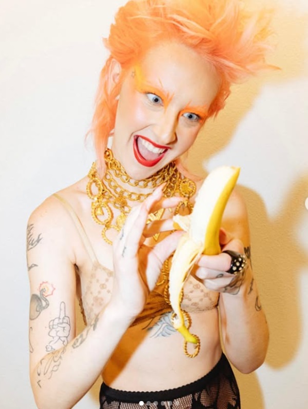 Morgan Presley - Komik