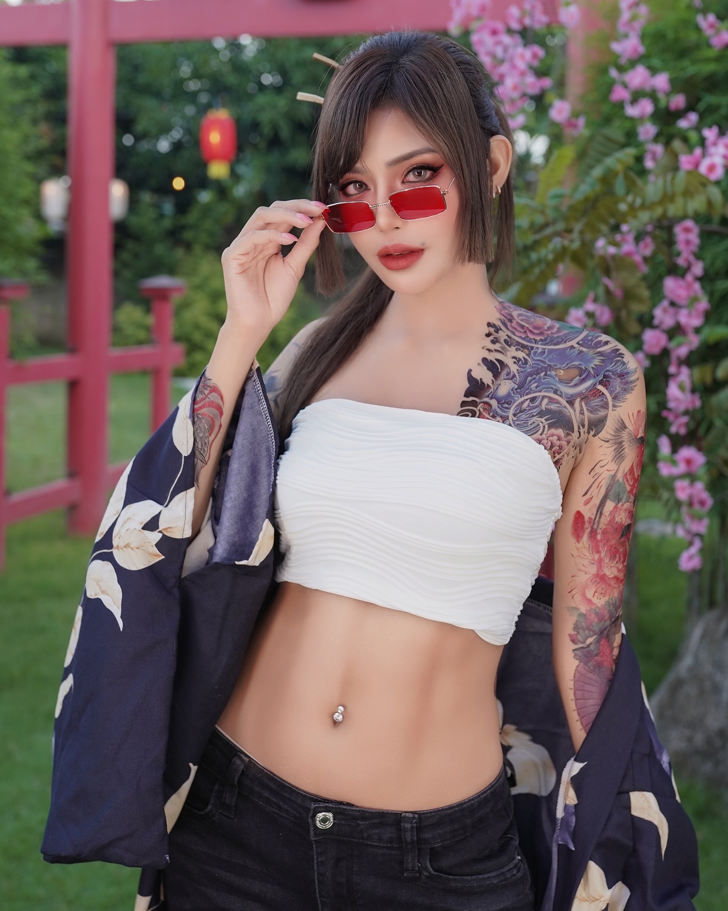 Myrtle Sarrosa - Free pics, galleries & more at Babepedia