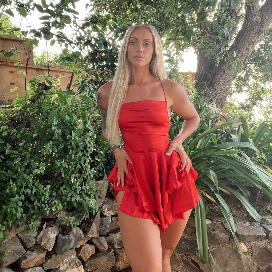 Olivia Kaye Myers - Free nude pics, galleries & more at Babepedia
