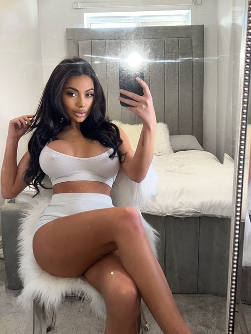 Olivia Mae Carter - Modelka