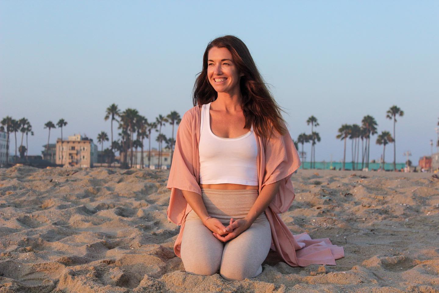 Parvati Shallow - Free pics, galleries & more at Babepedia